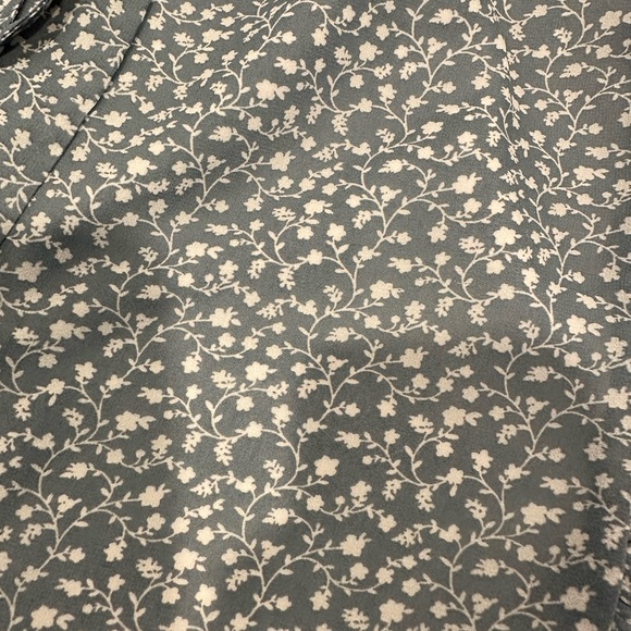 Forever 21 light blue skirt - Picture 4 of 4